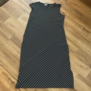 Cap sleeved long dress